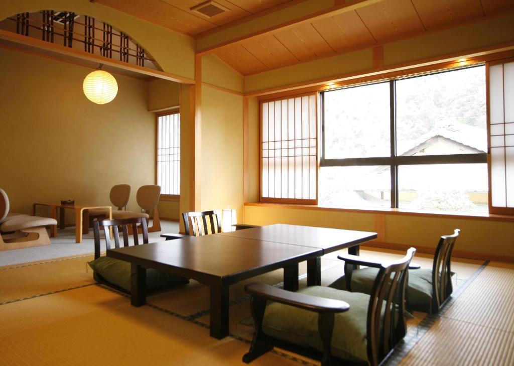 Yutouya Ryokan Tojooka Szoba fotó